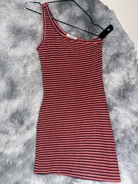 Super Stretch Terry;One-Shoulder Bodycon; Retails $135. Vintage Style